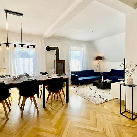 Design Maisonette I Kamin I 10 Personen I Netflix Appartement Brême